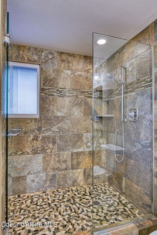 2310 Bottle Bay Rd, Sagle, ID 83860