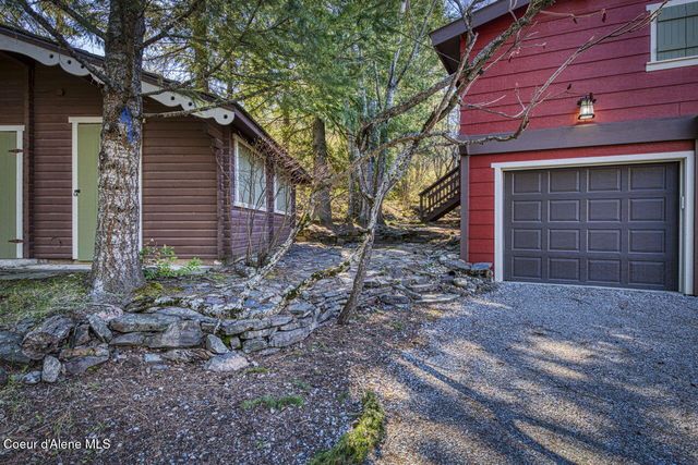 2310 Bottle Bay Rd, Sagle, ID 83860