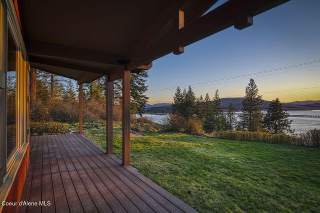 2310 Bottle Bay Rd, Sagle, ID 83860
