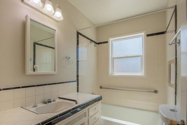 4522 52nd St., San Diego, CA 92116