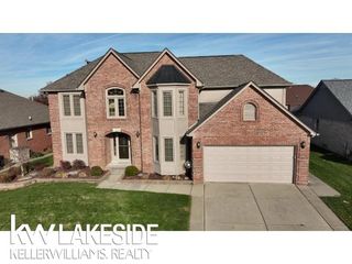 19459 Willoway Drive, Macomb Twp, MI 48044