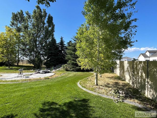 22 E Rich Lane, Blackfoot, ID 83221