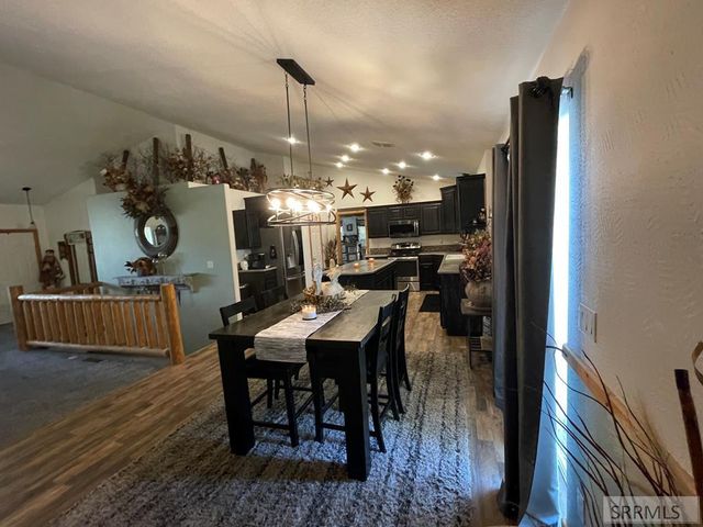 22 E Rich Lane, Blackfoot, ID 83221