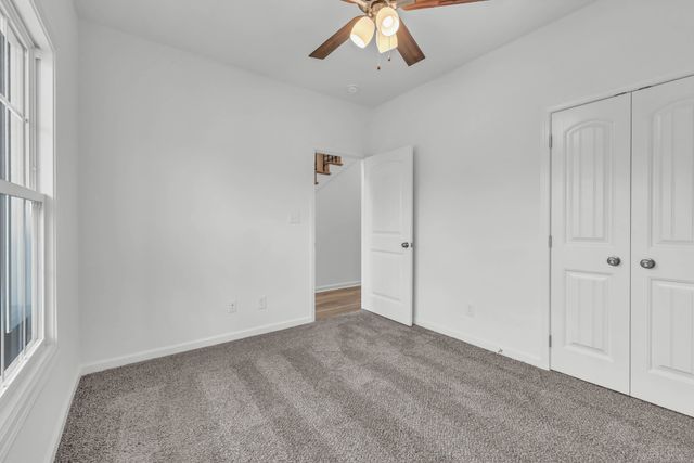 113 Sweet Clover Ct, Clarksville, TN 37040