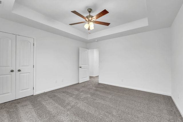 113 Sweet Clover Ct, Clarksville, TN 37040