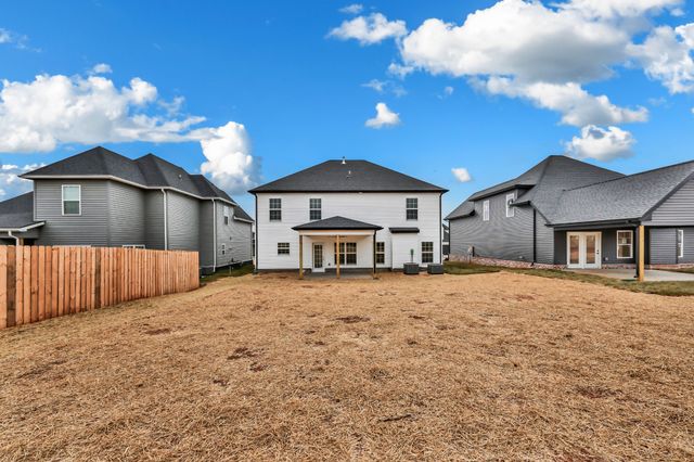 113 Sweet Clover Ct, Clarksville, TN 37040