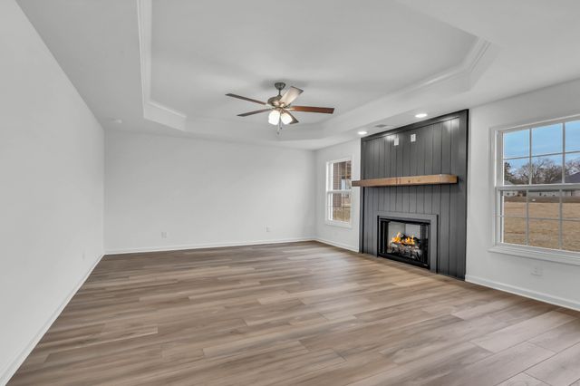 113 Sweet Clover Ct, Clarksville, TN 37040