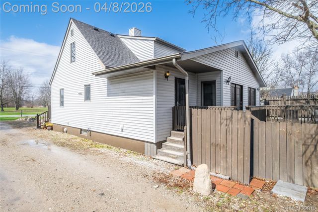 3253 S Vassar Road, Davison Township, MI 48423