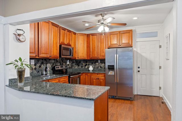 2040 NORTHEAST AVE, Baltimore, MD 21227