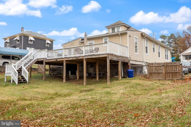 2040 NORTHEAST AVE, Baltimore, MD 21227