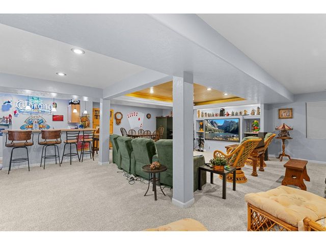 1848 Idalia Ct, Loveland, CO 80538