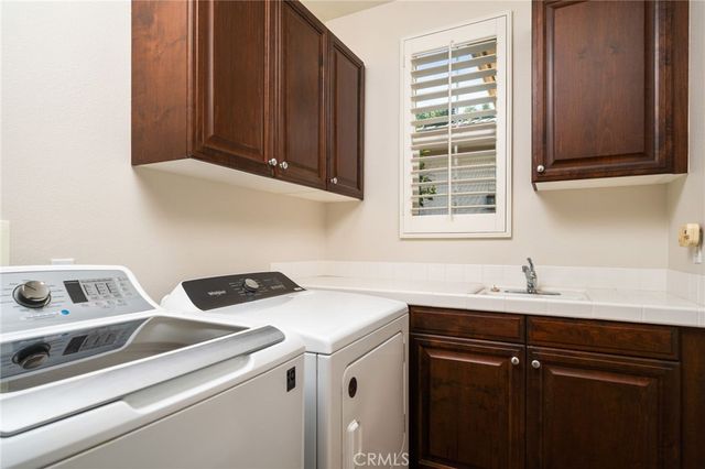 123 S Oakhart Drive, Glendora, CA 91741