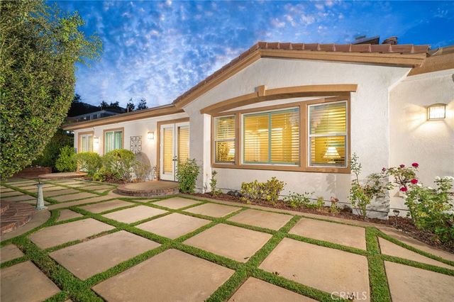 123 S Oakhart Drive, Glendora, CA 91741