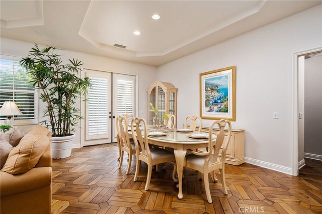 123 S Oakhart Drive, Glendora, CA 91741