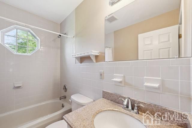 408 Prospect Avenue, Dunellen, NJ 08812