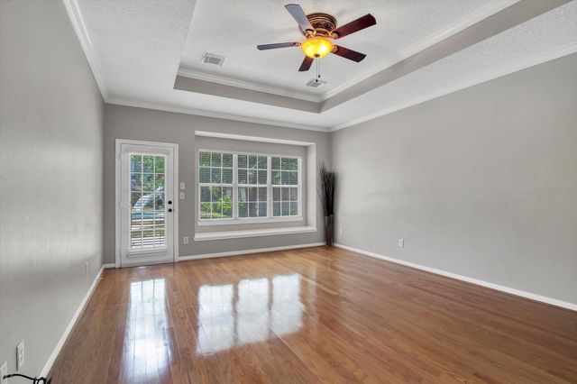 4015 Park Circle Way, Houston, TX 77059