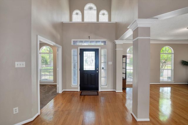 4015 Park Circle Way, Houston, TX 77059