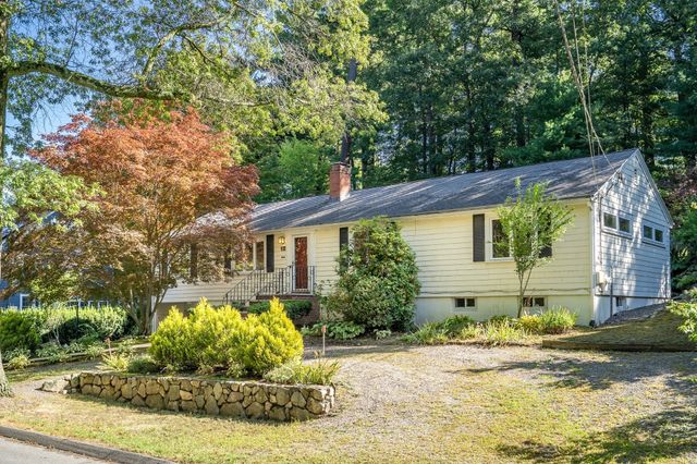 12 Watertown St, Lexington, MA 02421