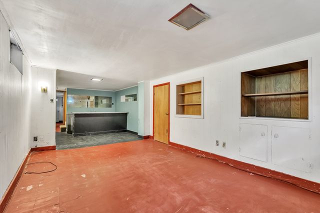 12 Watertown St, Lexington, MA 02421