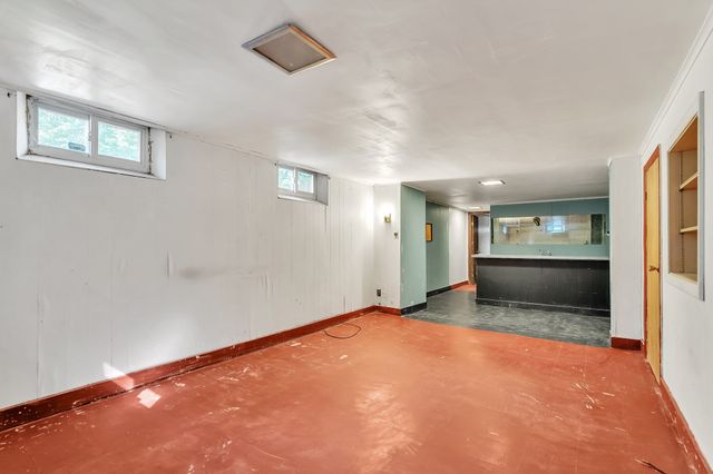 12 Watertown St, Lexington, MA 02421