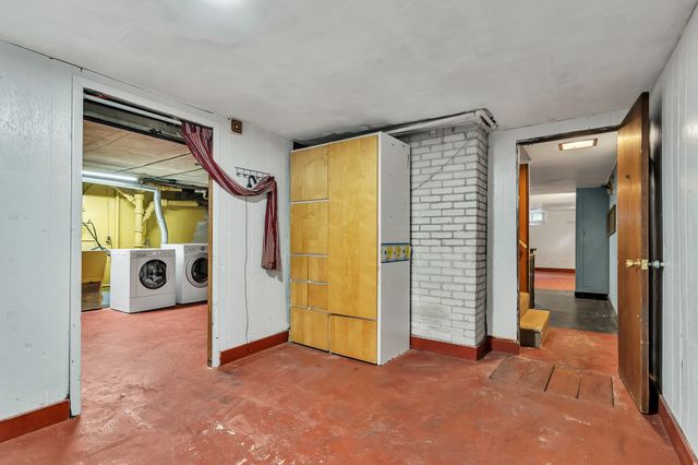 12 Watertown St, Lexington, MA 02421