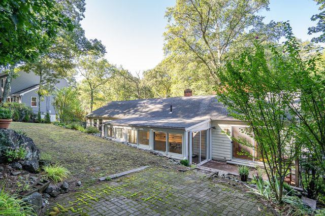 12 Watertown St, Lexington, MA 02421
