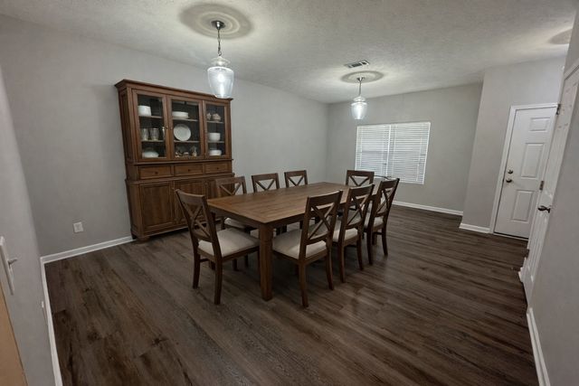 106 Scotts Dr, Lebanon, TN 37087