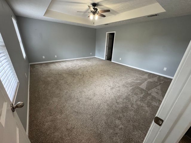 106 Scotts Dr, Lebanon, TN 37087