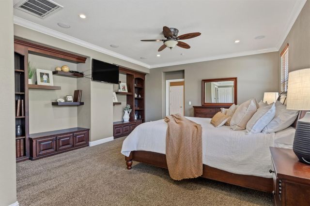 2240 Owencarrow Ln, Lincoln, CA 95648