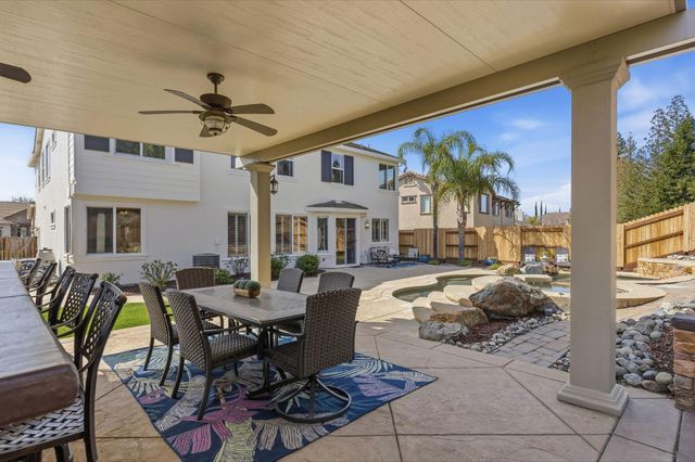 2240 Owencarrow Ln, Lincoln, CA 95648