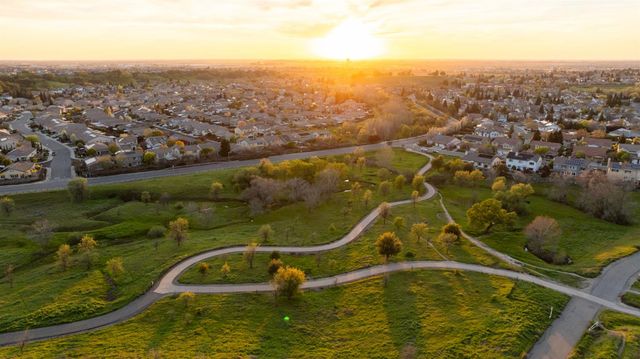 2240 Owencarrow Ln, Lincoln, CA 95648