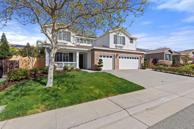 2240 Owencarrow Ln, Lincoln, CA 95648