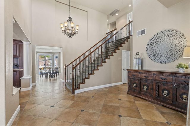 2240 Owencarrow Ln, Lincoln, CA 95648