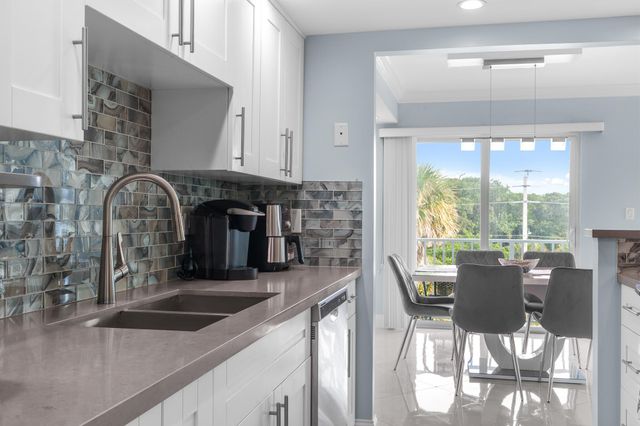 950 Ponce De Leon Road 401, Boca Raton, FL 33432