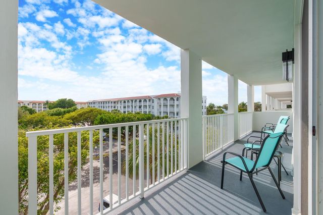 950 Ponce De Leon Road 401, Boca Raton, FL 33432