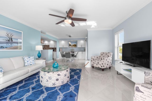 950 Ponce De Leon Road 401, Boca Raton, FL 33432