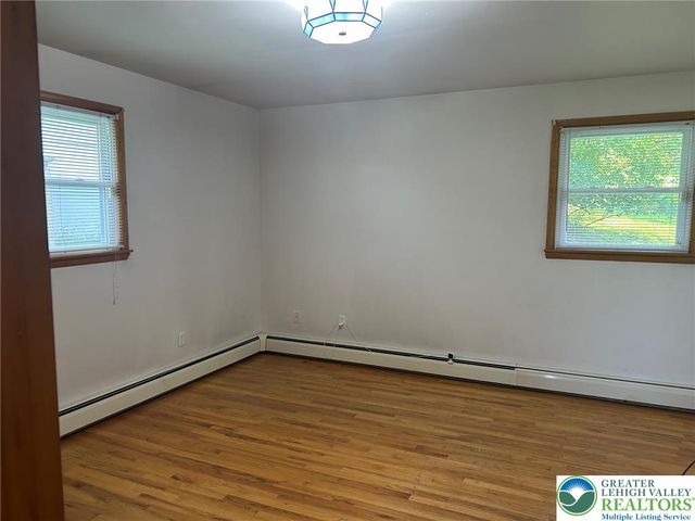 705 Frost Hollow, Forks Twp, PA 18040