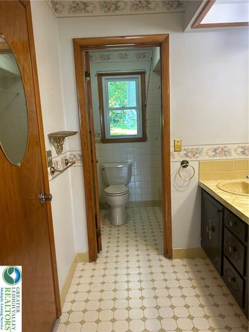705 Frost Hollow, Forks Twp, PA 18040