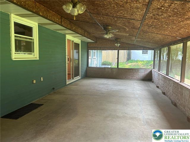 705 Frost Hollow, Forks Twp, PA 18040