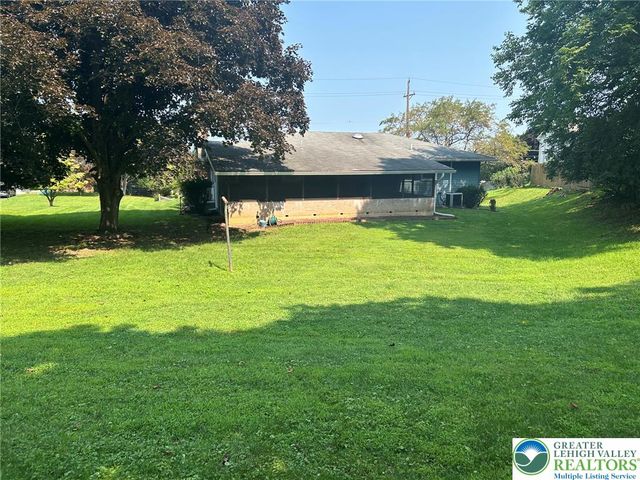 705 Frost Hollow, Forks Twp, PA 18040