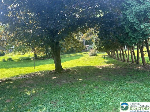 705 Frost Hollow, Forks Twp, PA 18040