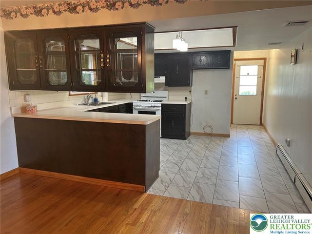 705 Frost Hollow, Forks Twp, PA 18040
