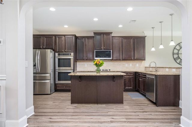 1511 Silver Mist Circle, Powder Springs, GA 30127