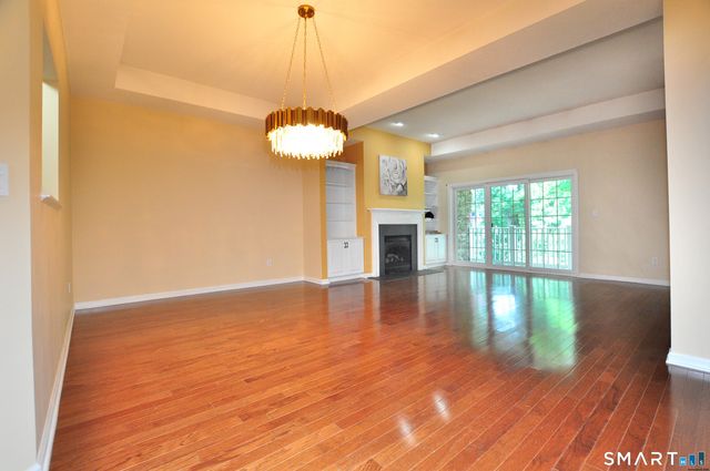 35 Todd Street 103, Hamden, CT 06518