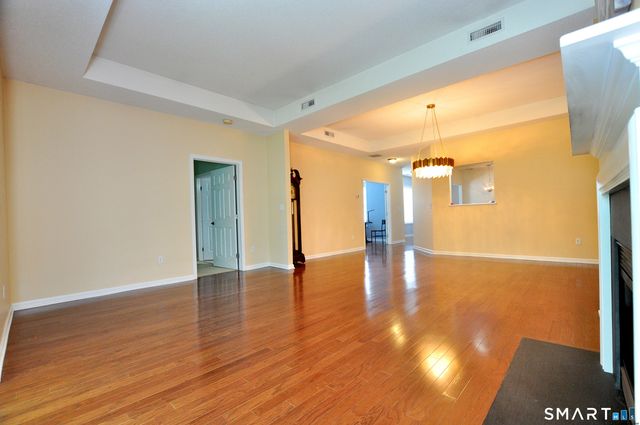 35 Todd Street 103, Hamden, CT 06518
