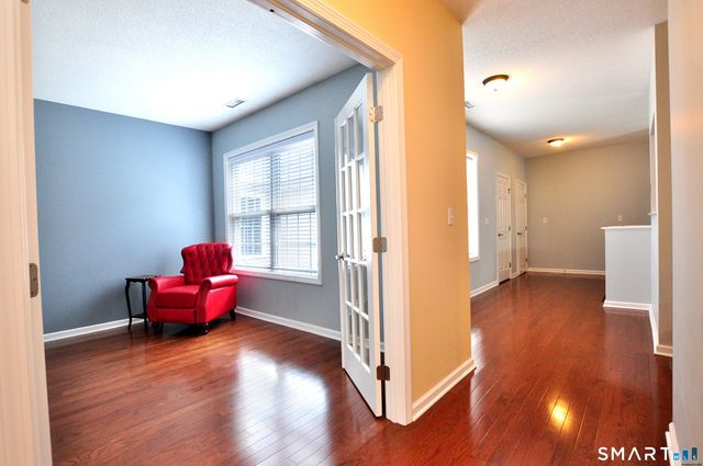 35 Todd Street 103, Hamden, CT 06518