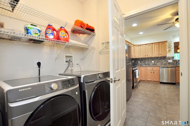 35 Todd Street 103, Hamden, CT 06518