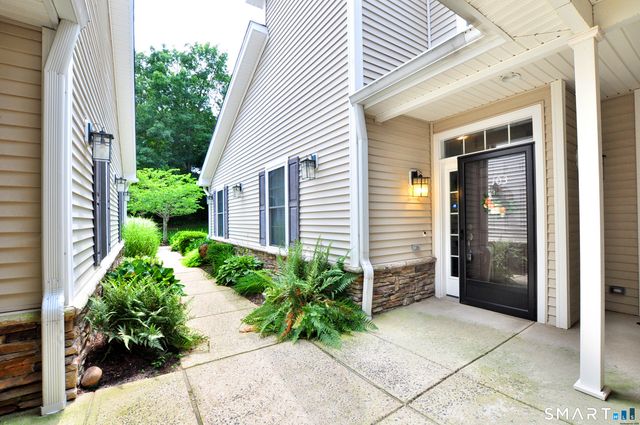 35 Todd Street 103, Hamden, CT 06518
