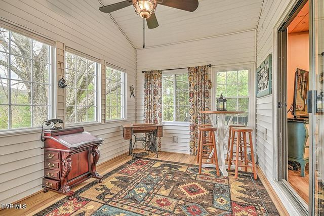 190 Roanwood Road, Roan Mountain, TN 37687