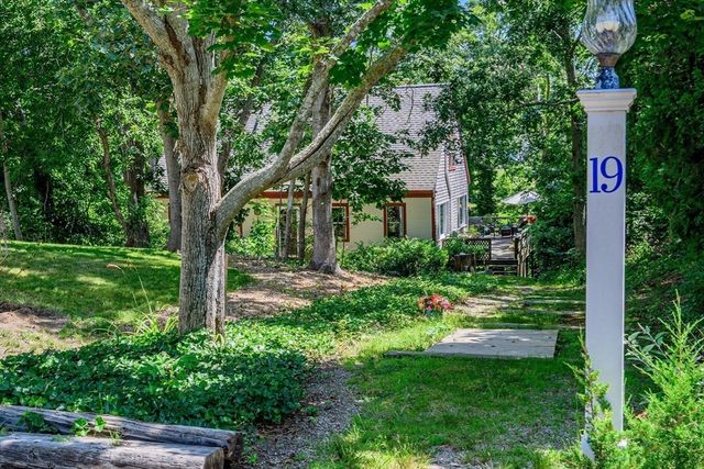 19 Joshuas Way, Chatham, MA 02633